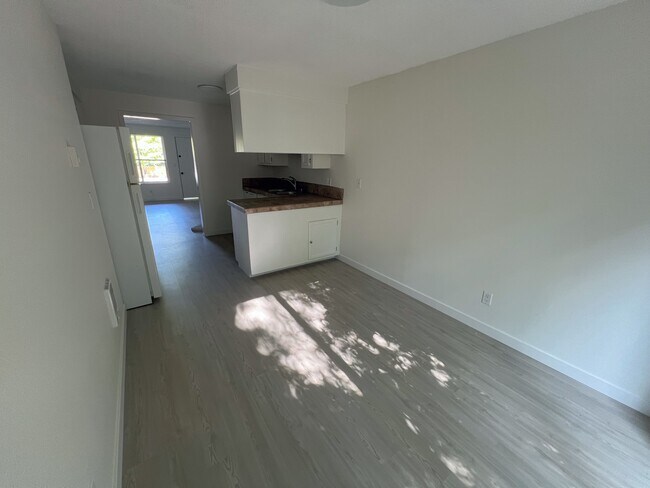 Building Photo - 29627 SW Serenity Way