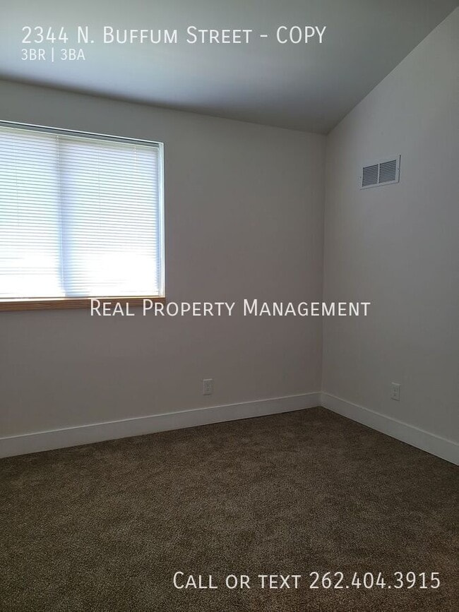 Building Photo - 2344 N Buffum St