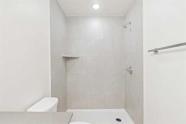 Building Photo - 8787 St George Way