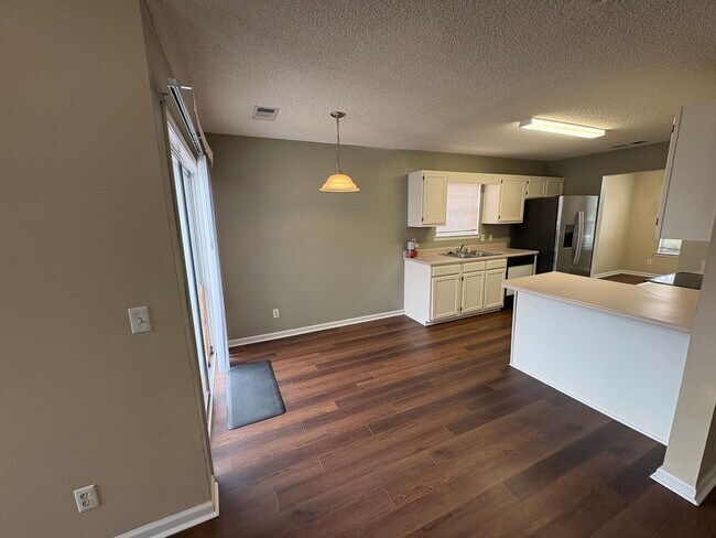 Building Photo - Great Georgetown Home