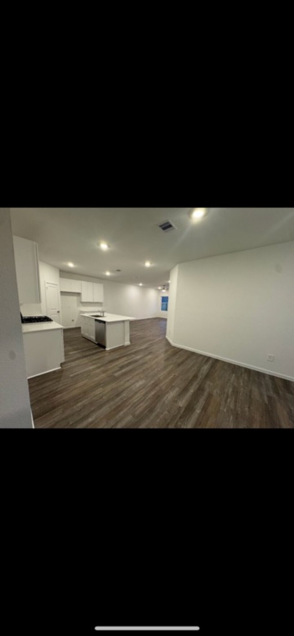 Building Photo - 3076 Dylan Skyland Dr