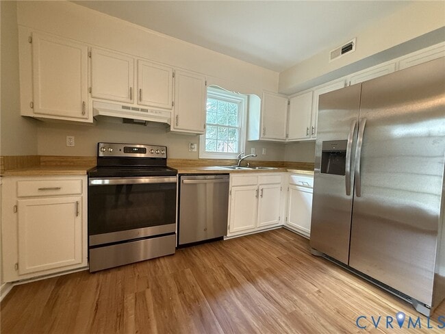 Building Photo - 9107 Dunncroft Dr