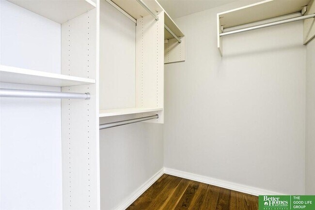 Building Photo - RICH 220 S 31 AVE #3610