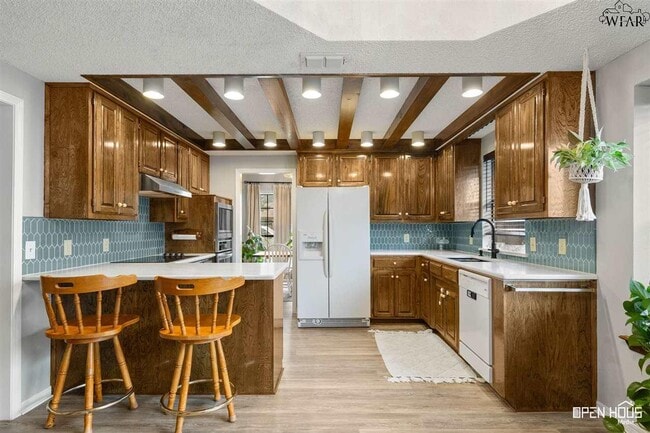 Building Photo - 1510 Bentwood Dr