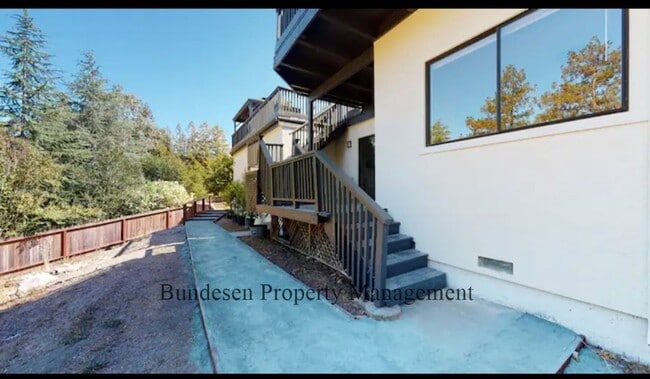 Building Photo - Furnished or Unfurnished 1-Bed in Petaluma...