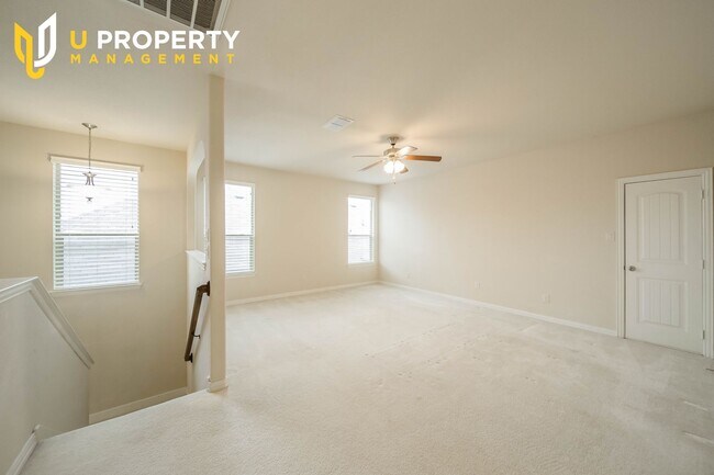 Building Photo - Gorgeous 2-story house in Denton