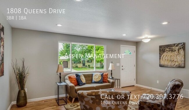 Building Photo - 1808 Queens Dr
