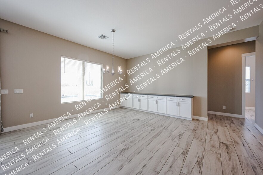 Building Photo - 31121 N 136th Wy