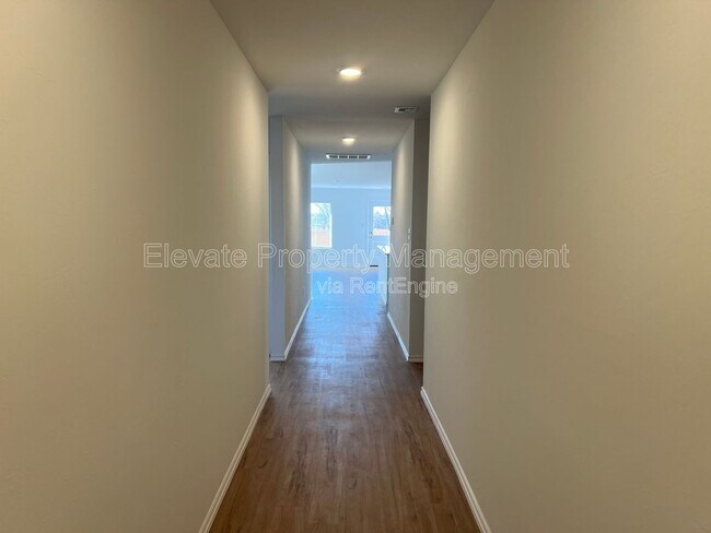 Building Photo - 3805 Palmetto Bluff Dr