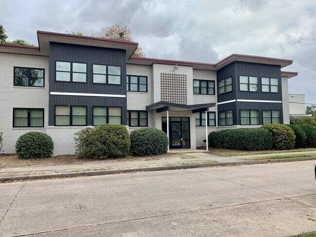 Primary Photo - 118 Marcy St