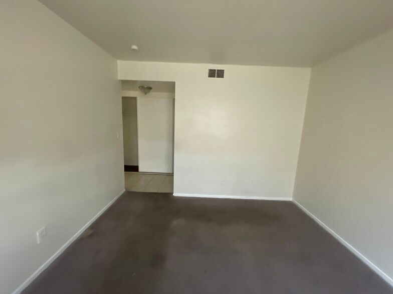 Building Photo - 4380 Vornsand Dr