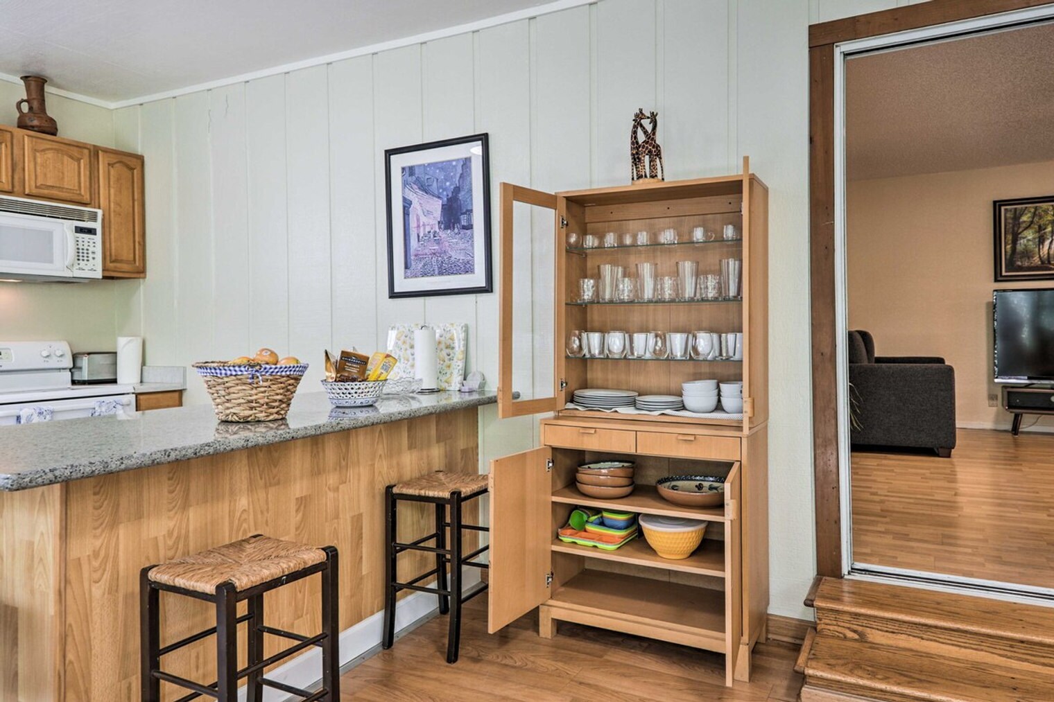 Building Photo - 9360 Mountain Blvd