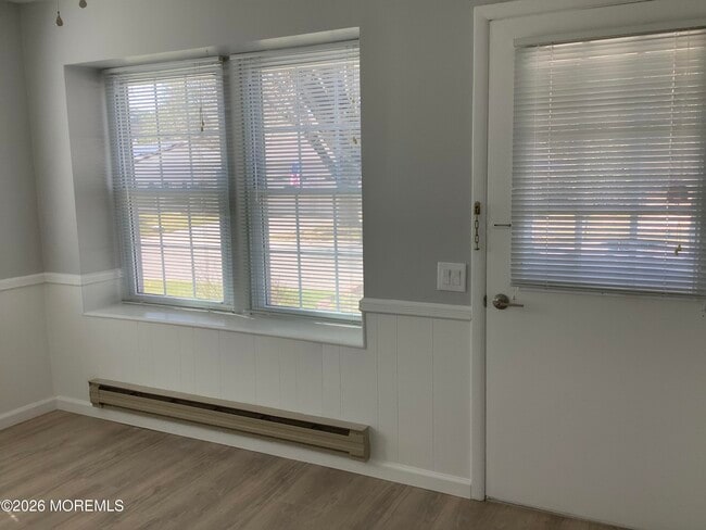 Building Photo - 7B Ivy St