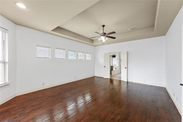 Building Photo - 1204 E Shawnee Dr
