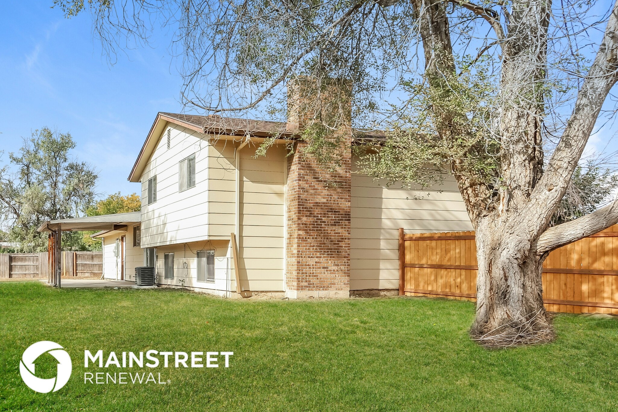 Building Photo - 1656 S Quintero Way