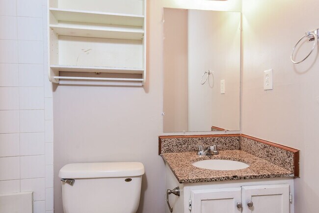 Building Photo - 4710 Spring Gate Dr