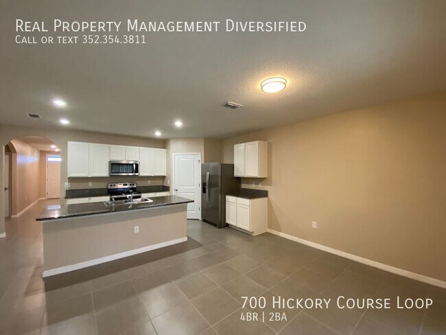 Building Photo - 700 Hickory Course Loop