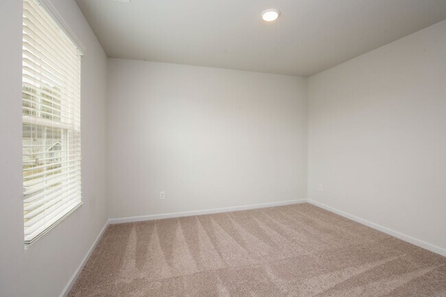 Building Photo - Minutes to Downtown Dawsonville, Rock Creek Park & More—Welcome Home
