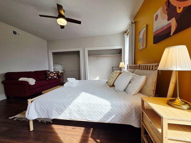 Building Photo - 9 Bailey Ave