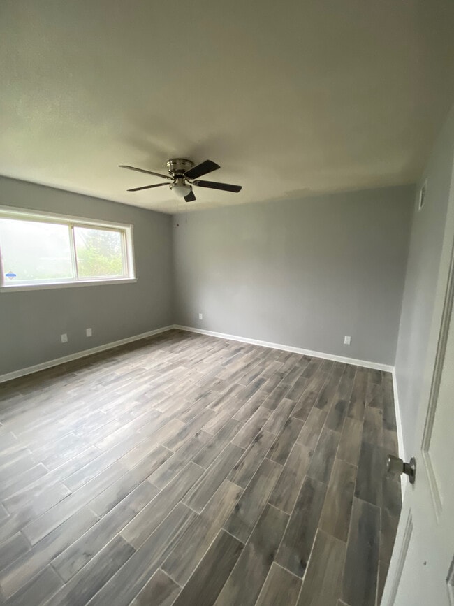 Building Photo - 3495 Fox Hunt Dr