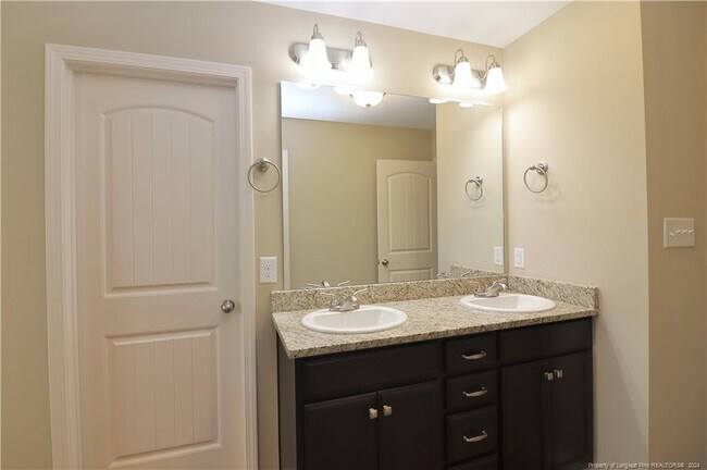 Building Photo - 1804 Gentle Bend Way