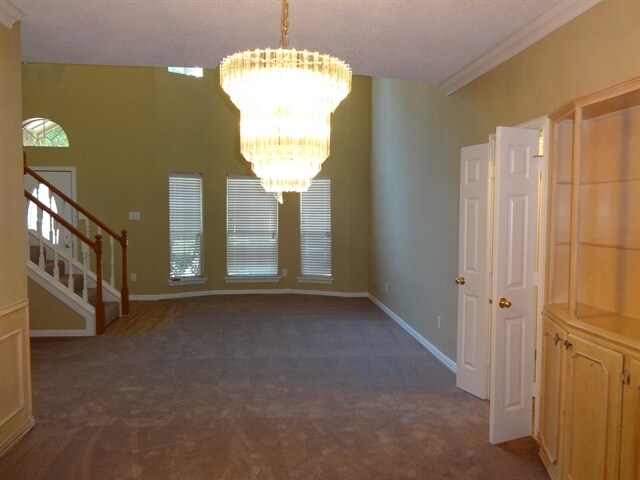 Building Photo - 717 Oteca Drive