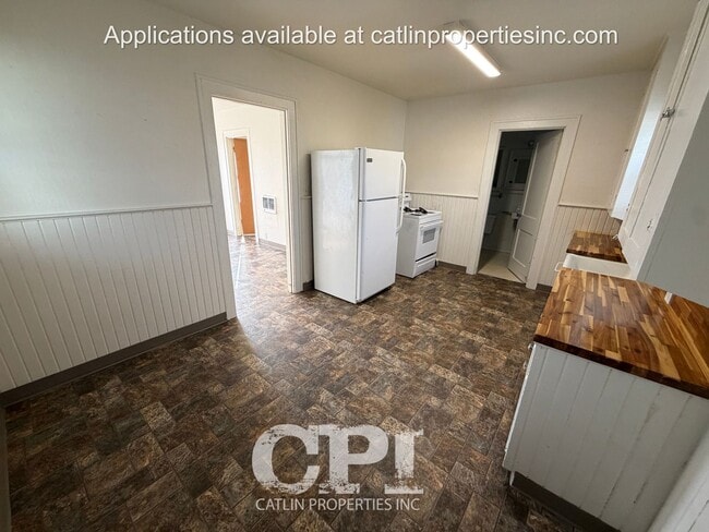 Building Photo - 246 B St SW