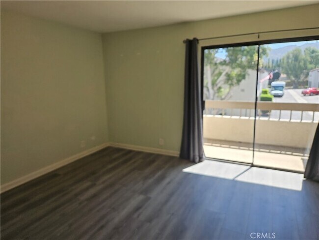 Building Photo - 19072 E Country Hollow