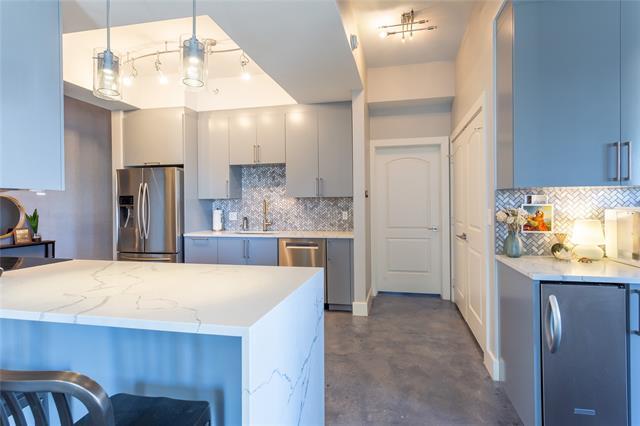 Building Photo - 3225 Turtle Creek Blvd Blvd