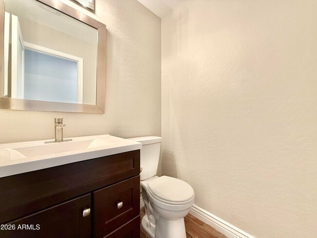 Building Photo - 3640 S Barberry Pl