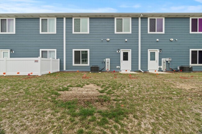 Building Photo - 1038 Gillespie Ln