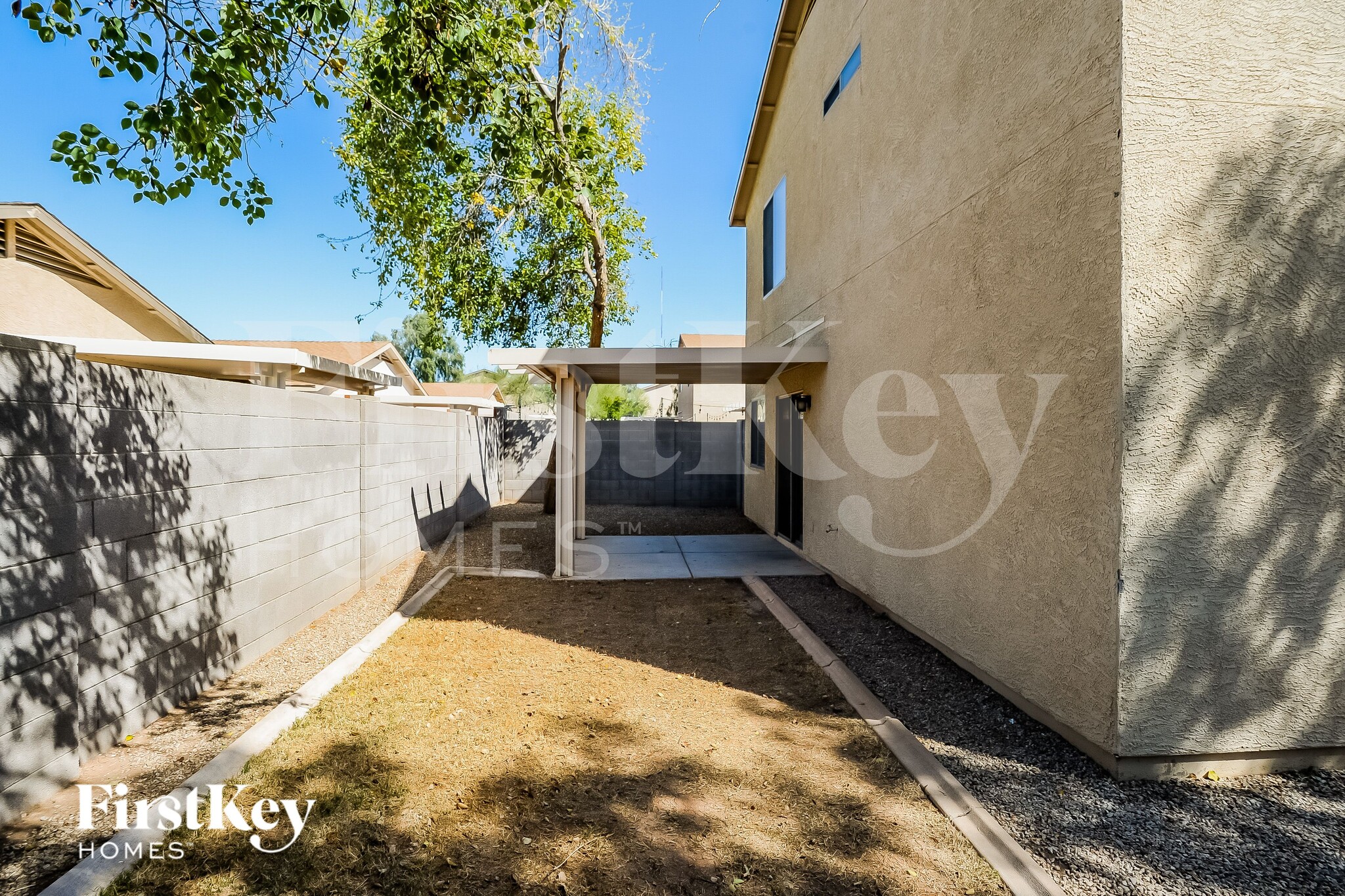 Building Photo - 2374 E Meadow Chase Dr