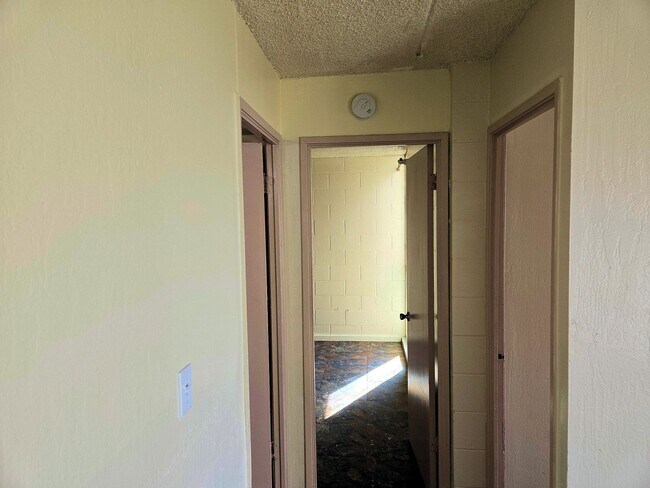 Building Photo - Newly Remodeled Harbor Lights 2 Bedroom
