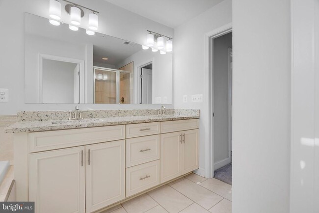 Building Photo - 7316 Hargrove Ct