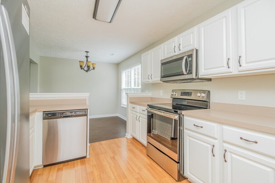 Building Photo - 804 Cainbrook Ct