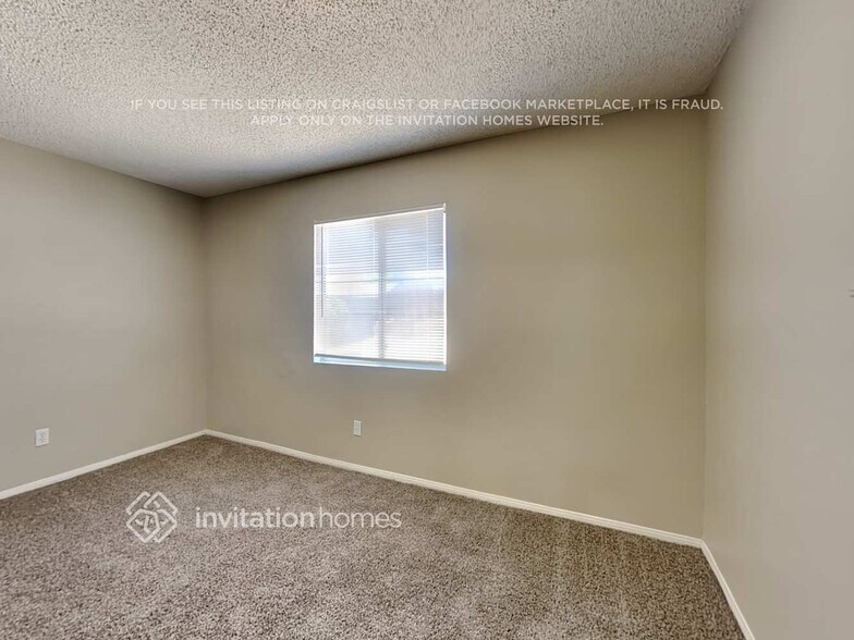Building Photo - 4268 Cedar Dr