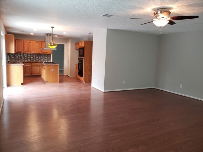 Building Photo - 8714 Warrenford Dr