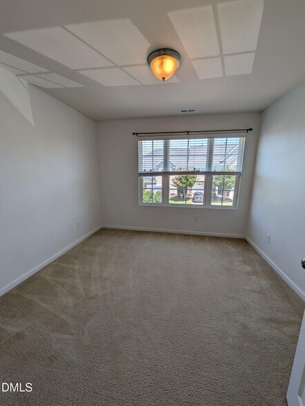Building Photo - 814 Bristol Bridge Dr