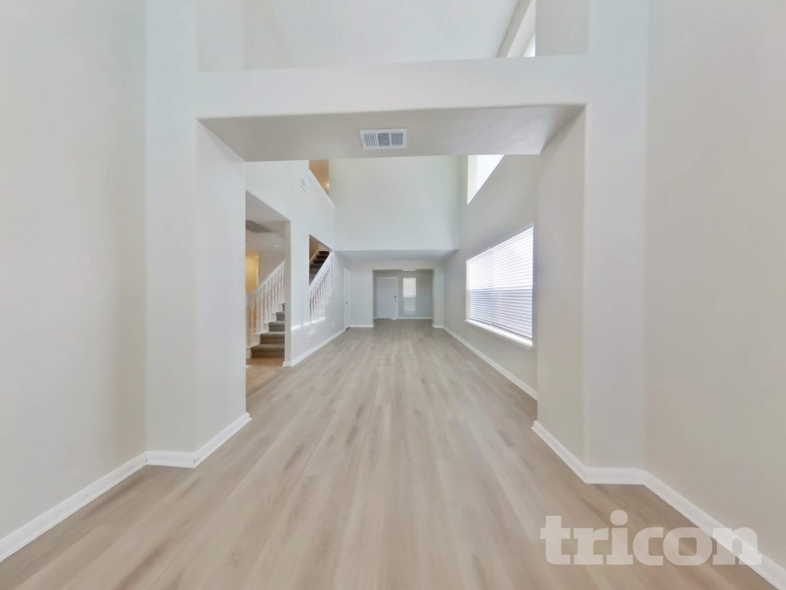 Building Photo - 14907 Englebrook Dr