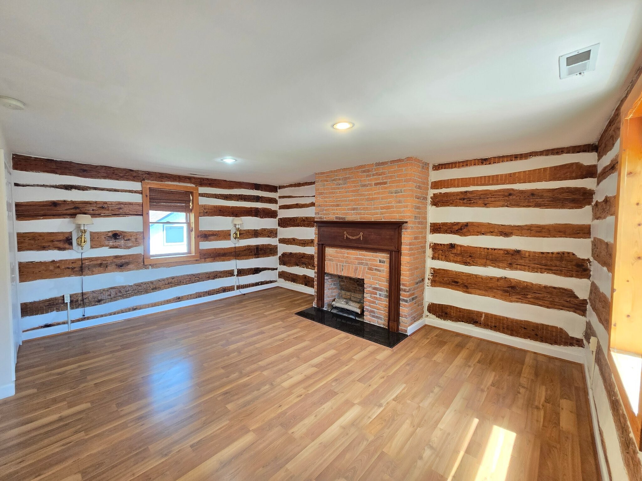 Building Photo - 2834 E Boss Arnold Rd