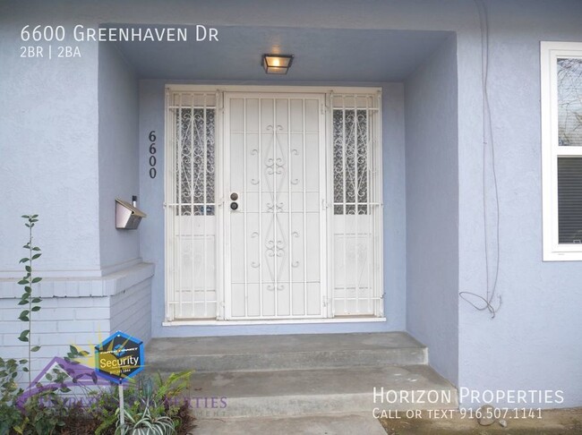 Building Photo - Cozy 2 Bed 2 Bath 1,864sqft Duplex in Gree...