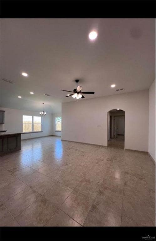 Building Photo - 7 Antelope Cyn St