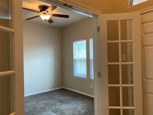 Building Photo - 6353 Eagle Lake Ct