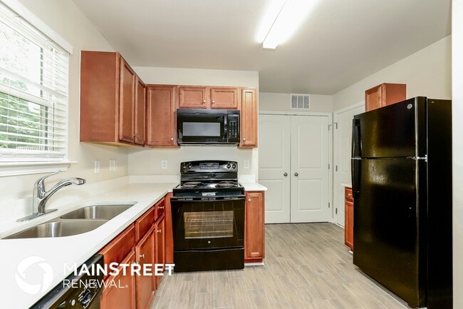 Building Photo - 2313 Deerbrook Forest Ln