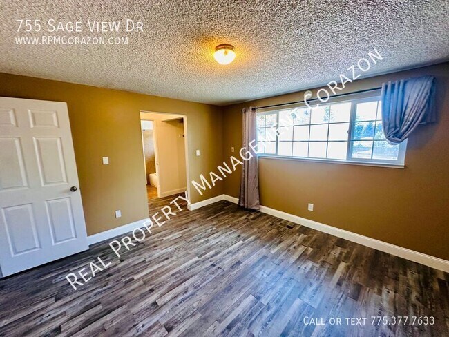 Building Photo - 755 Sage View Dr