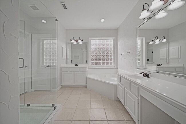 Building Photo - 78 W Shale Creek Cir