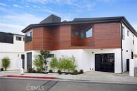 Building Photo - 4017 Channel Pl