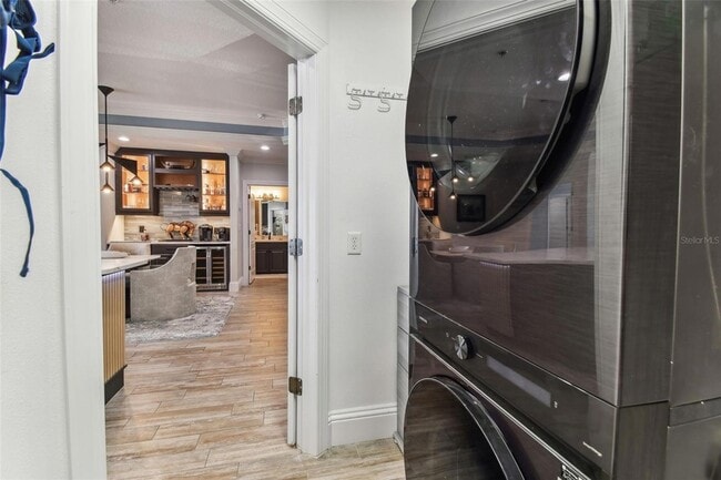 Building Photo - 200 Skiff Point