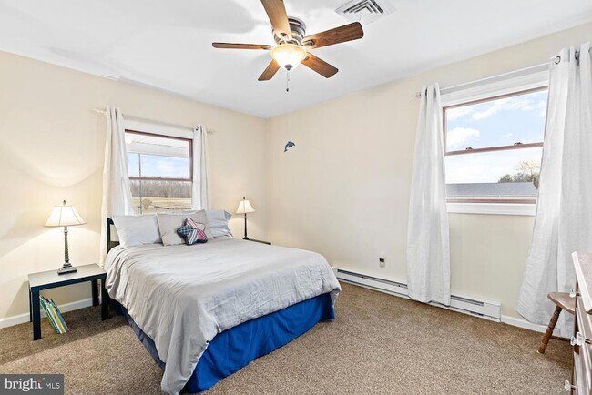 Building Photo - 1573 Garrisonville Rd