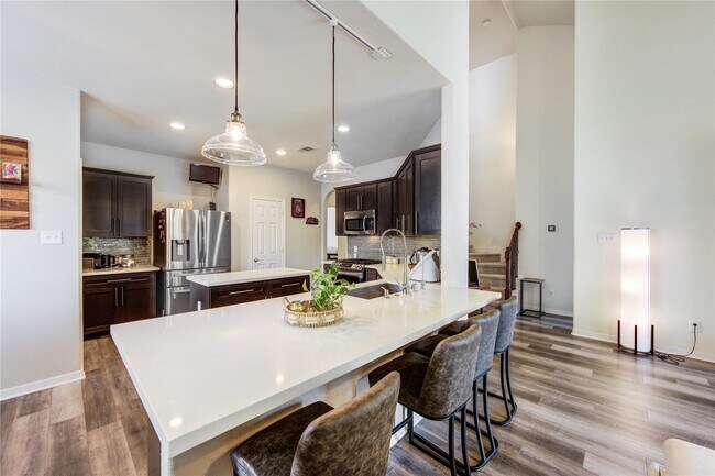 Building Photo - 26614 Becker Pines Ln